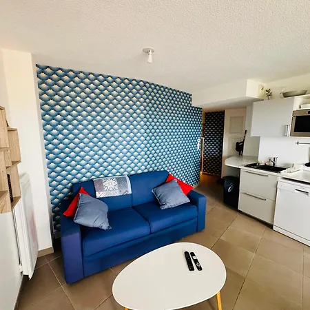 Angela Niza